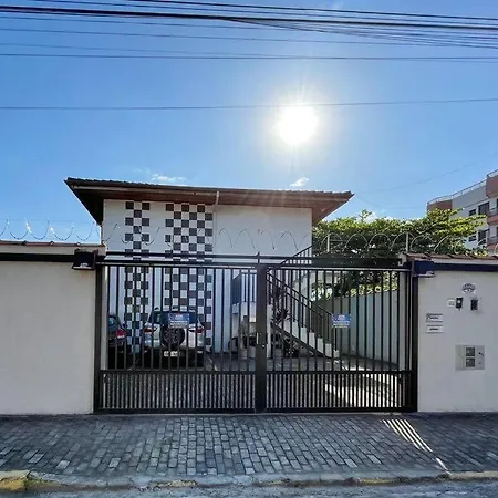 Apto Funcional próximo a Orla do Centro HS5-2